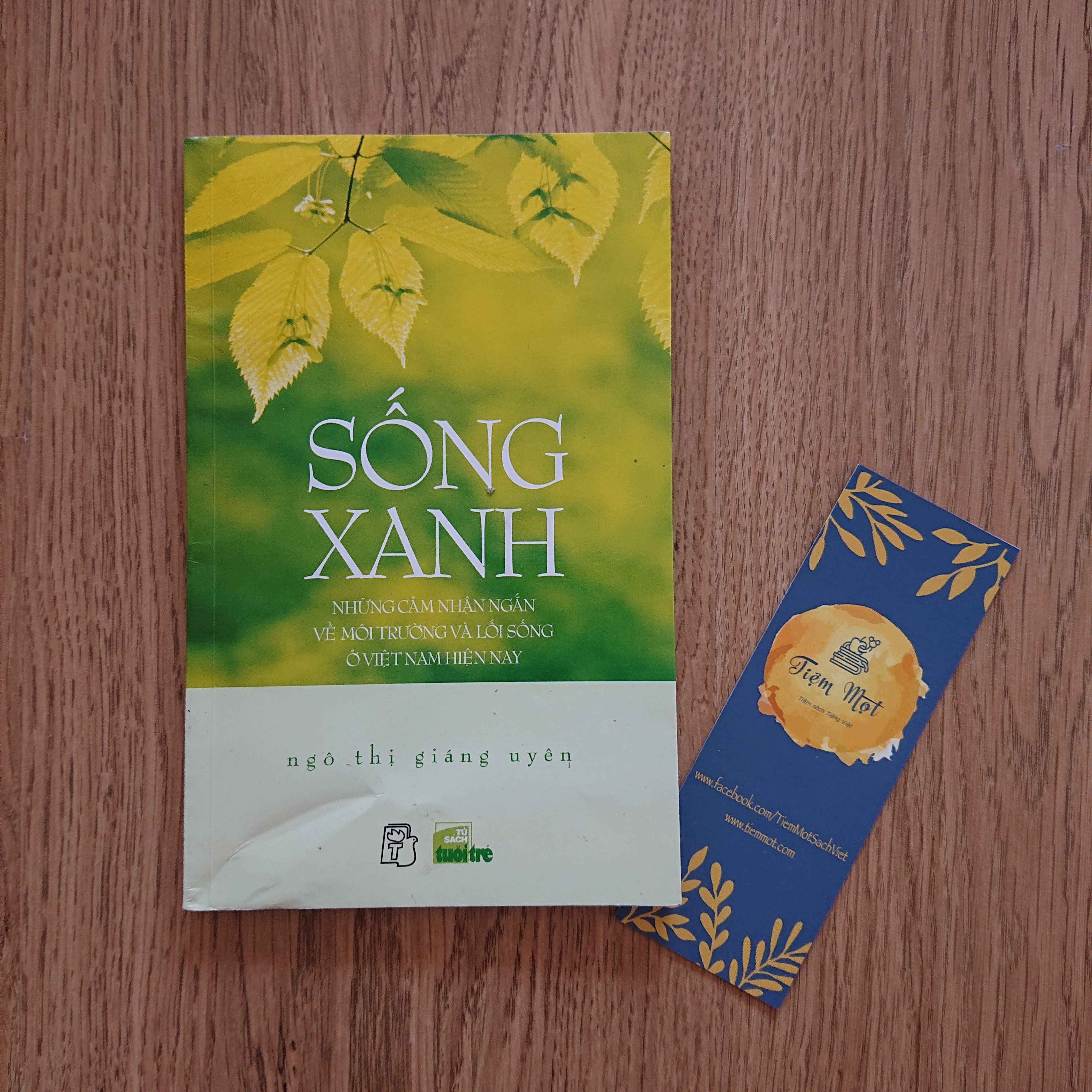Sống Xanh (Thuộc dự án Sách cho tặng)