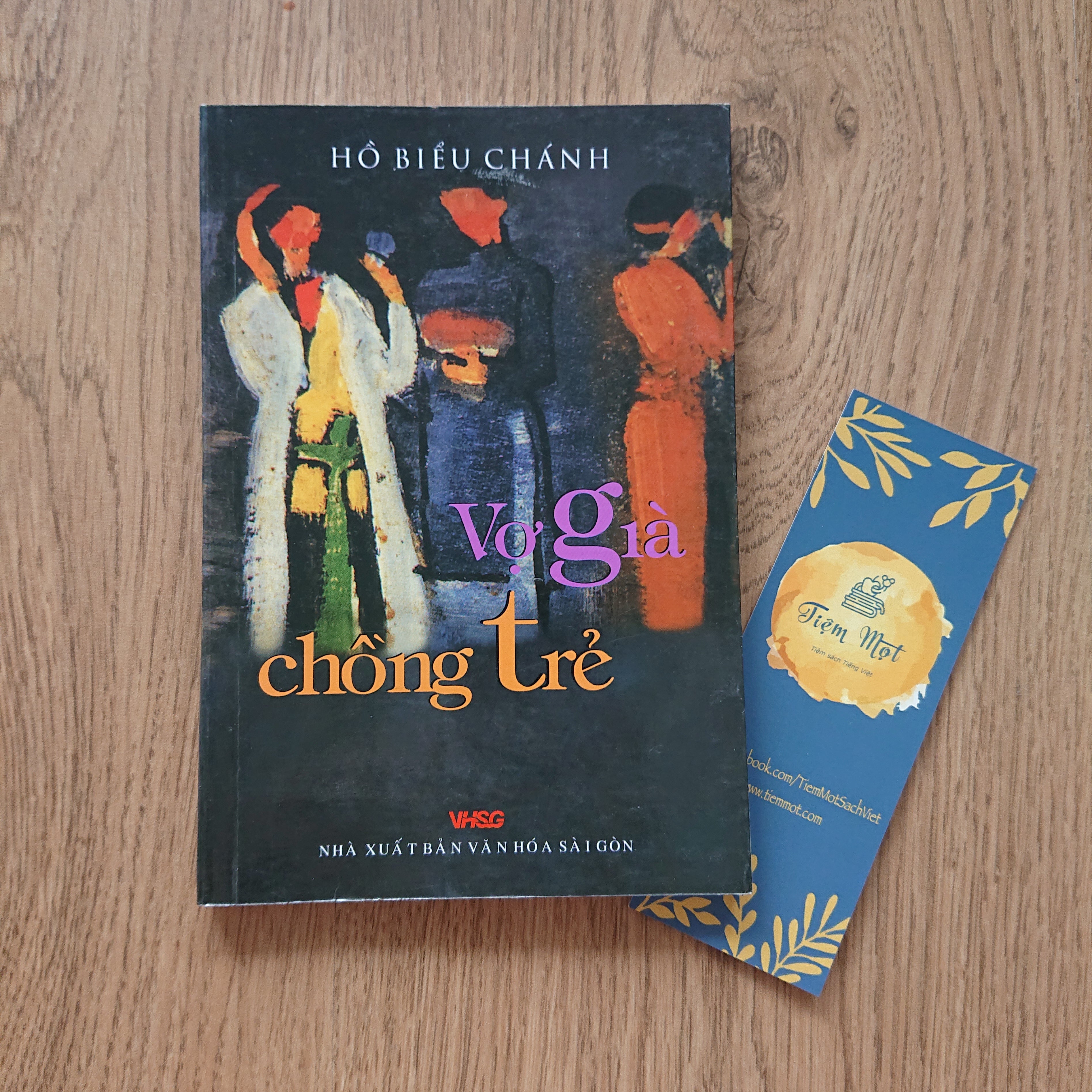 Vợ già chồng trẻ (Thuộc dự án Sách cho tặng)