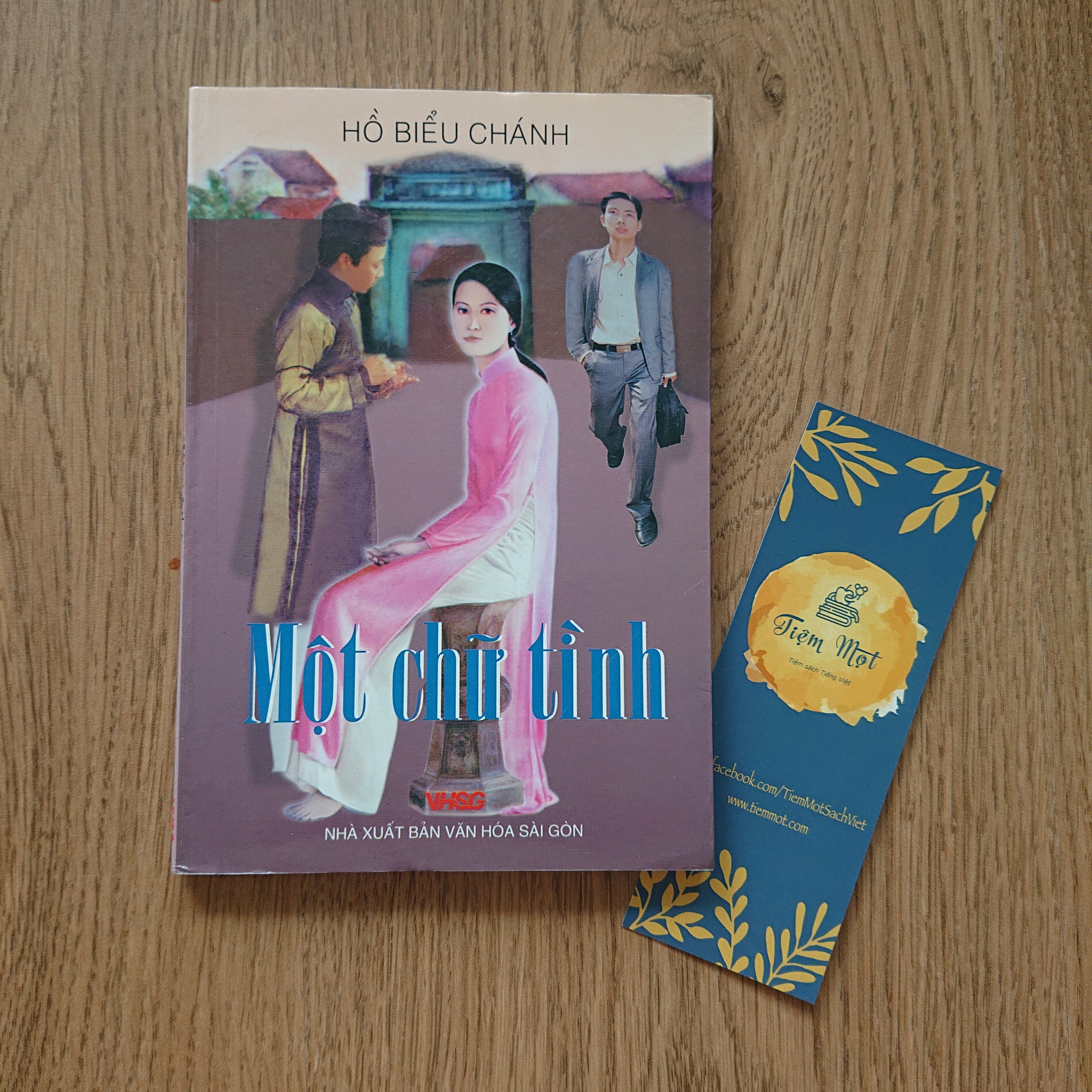 Một chữ tình (Thuộc dự án Sách cho tặng)