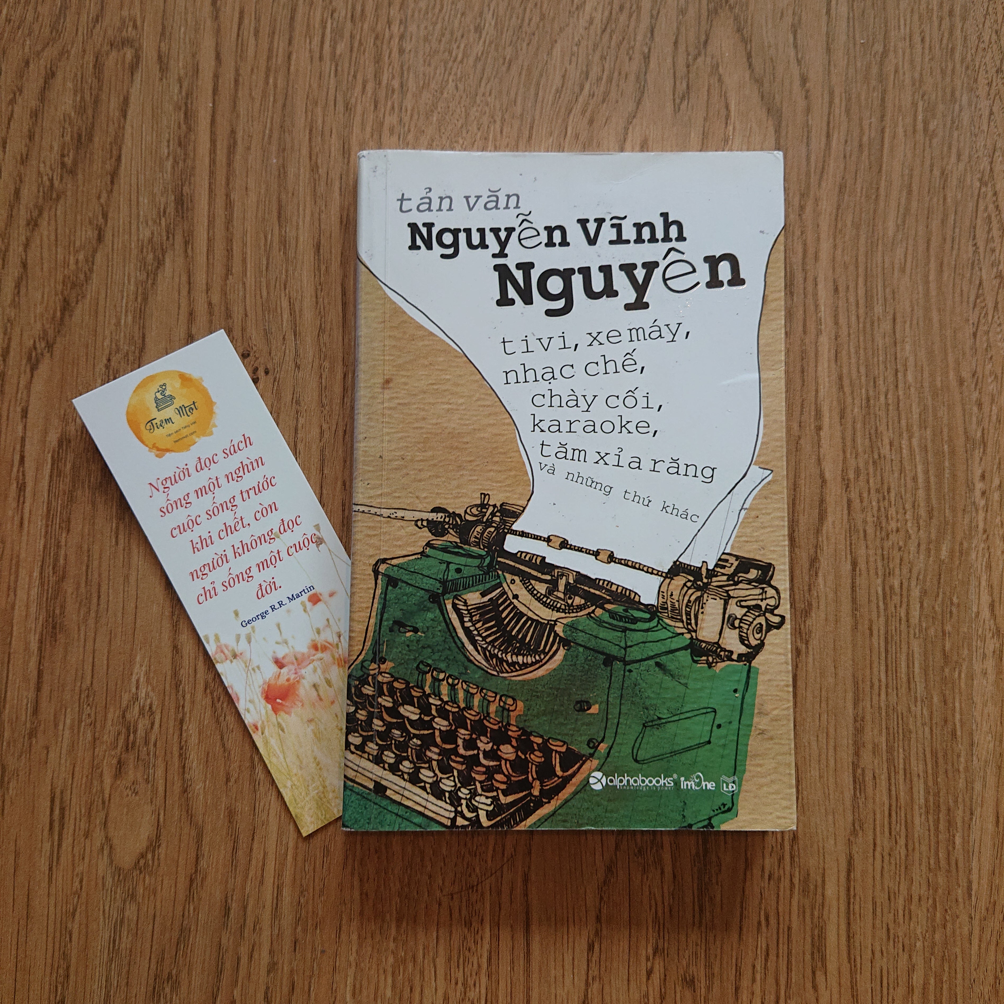 Tản văn Nguyễn Vĩnh Nguyên (Thuộc dự án Sách cho tặng)